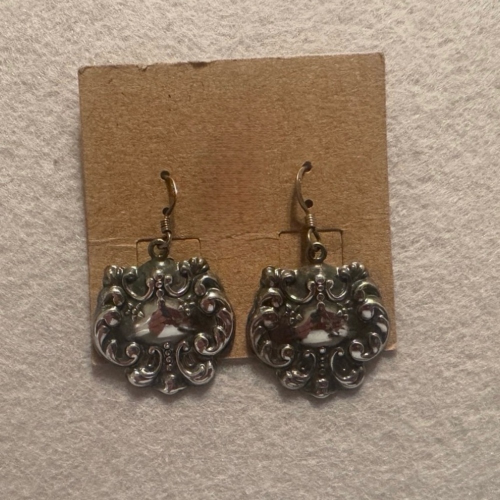 Silver-Tone Vintage-Inspired Dangle Earrings with Intricate Filigree